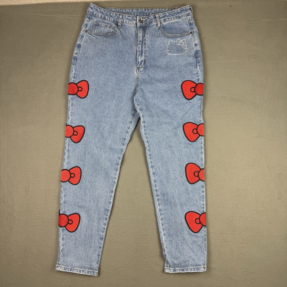 Hello Kitty Bow Mom Denim Rhinestone Jeans Womens Size 13 Light Wash‎